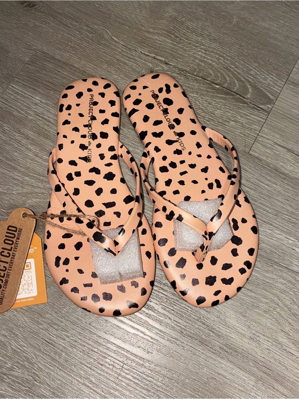 Peach Leopard Print Flip Flop Sandals - little girls size 12 NWT